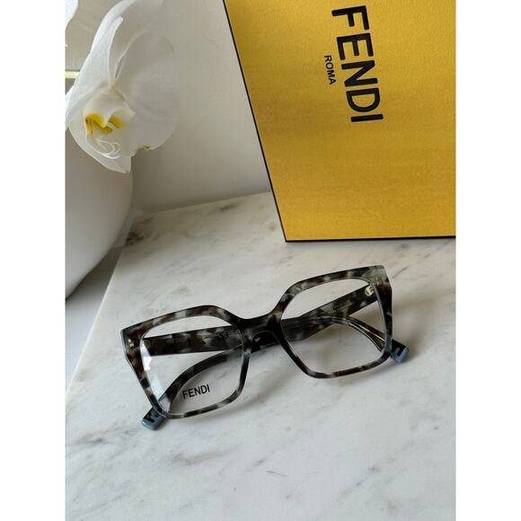 NEW Fendi FE50002I Grey Oversized Square Eyeglasses Frames - Picture 1 of 6